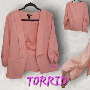 TORRID 3/4 SLEEVES OPEN BLAZER